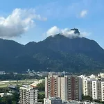 Top Flat Leblon Apartment